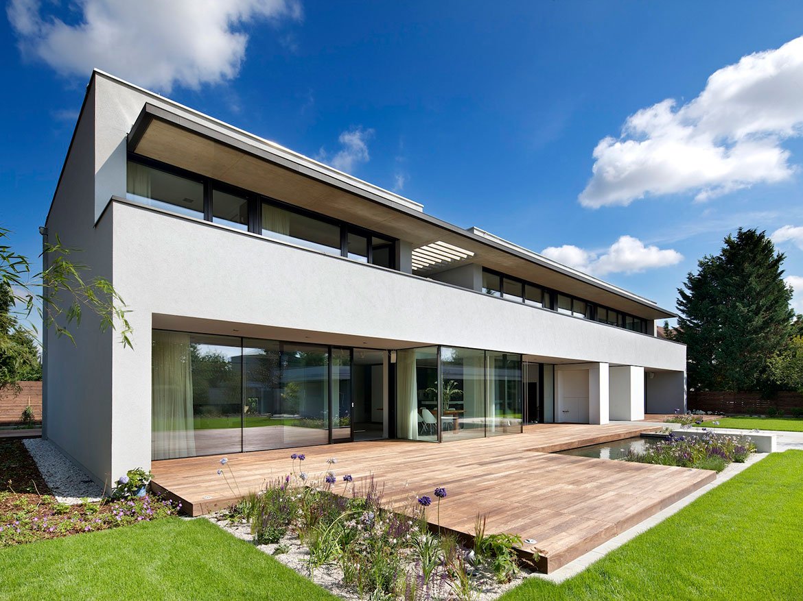 049 Villa with pool